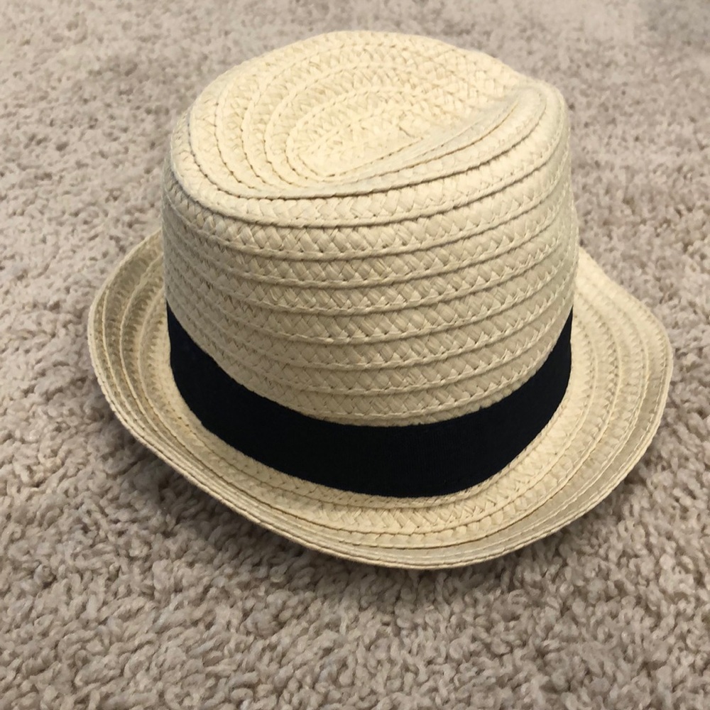 Baby Gap tan straw hat 0-6 months
